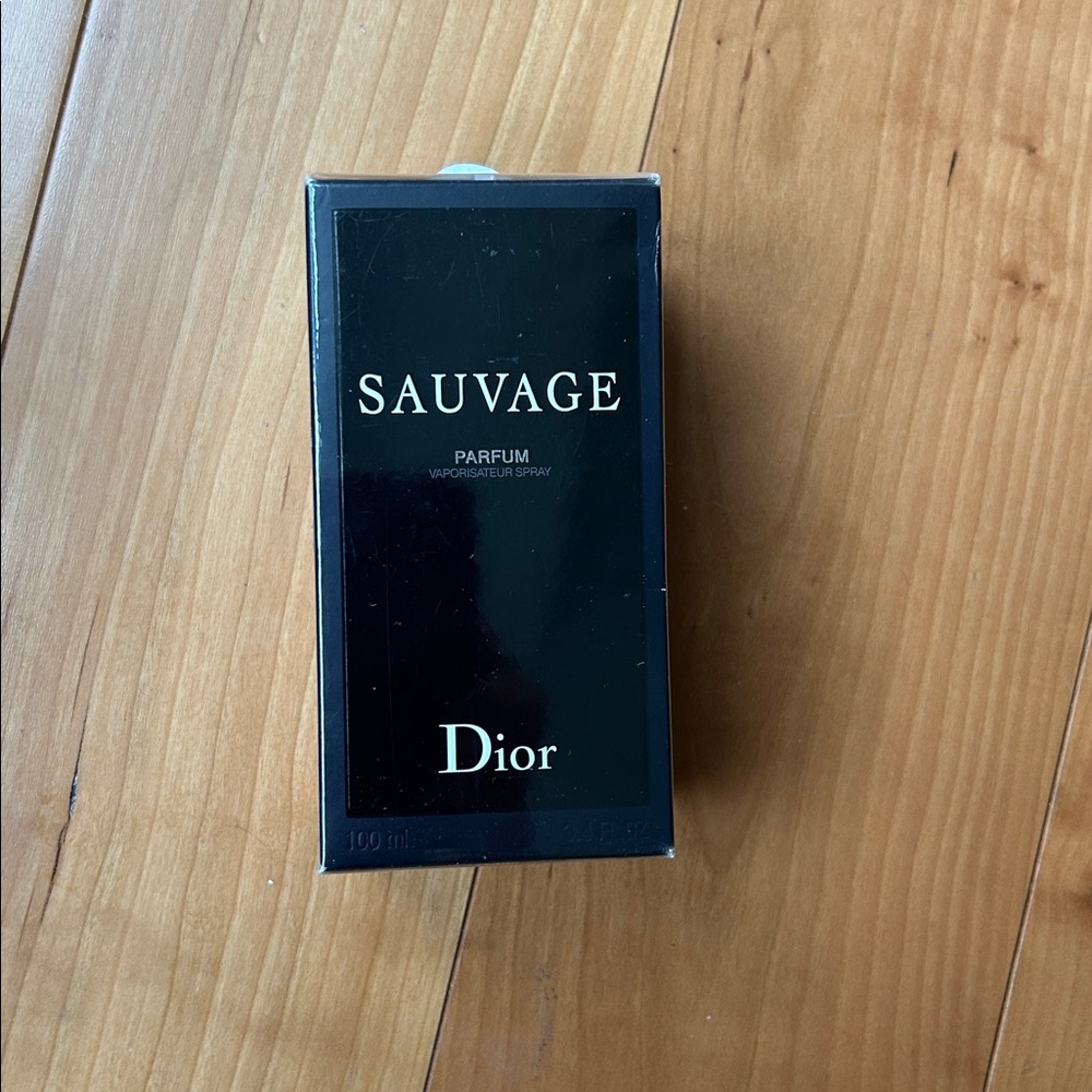 Sauvage Parfum Dior, 100 ml, new in box - unopened